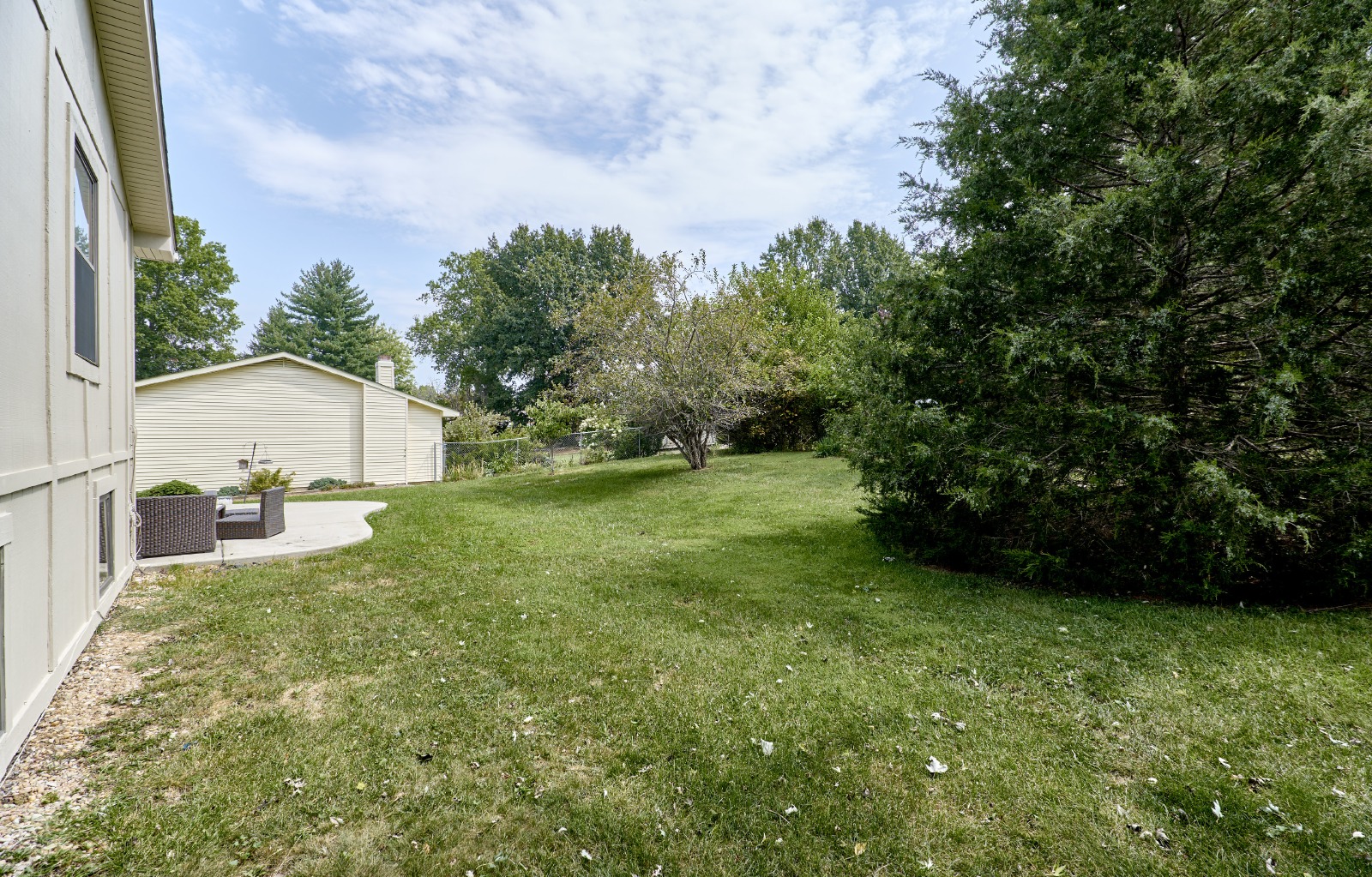 620 Weeping Willow Dr property image