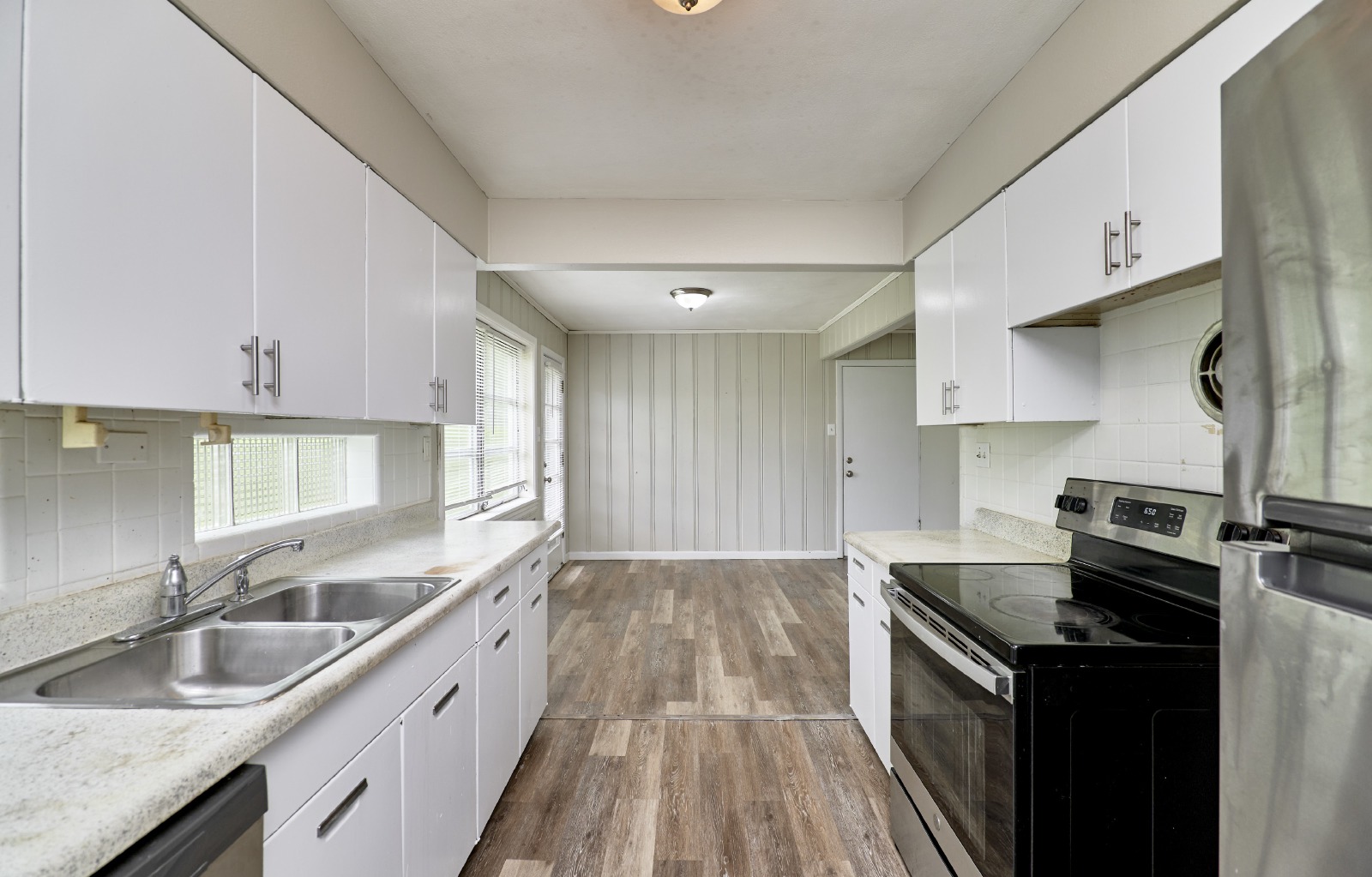 1751 June Dr property image