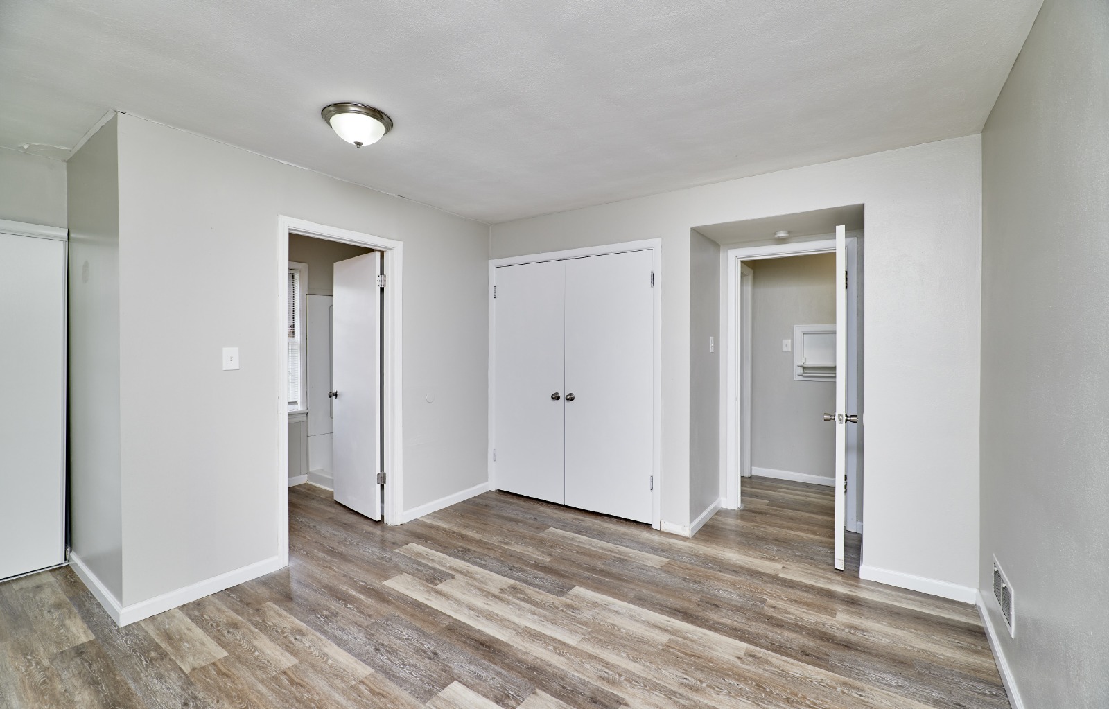 1751 June Dr property image