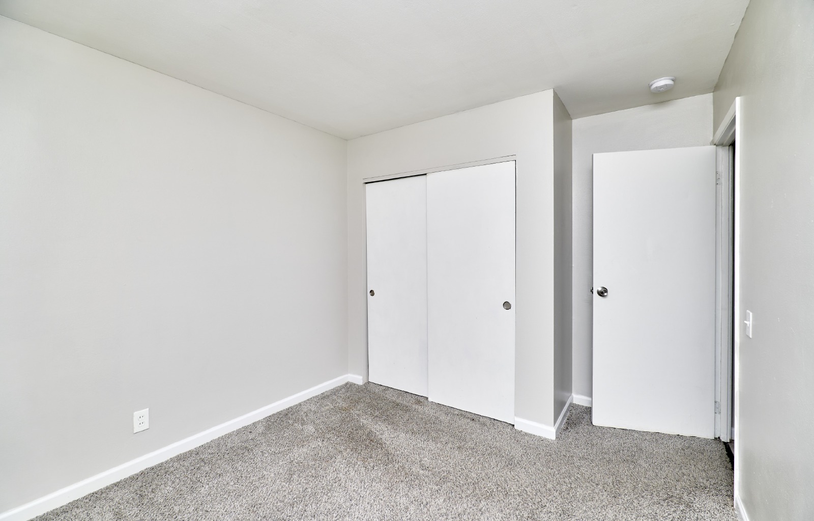 2498 Carousel Ct property image