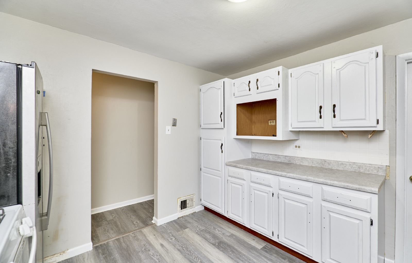 8863 Kathlyn Dr. property image