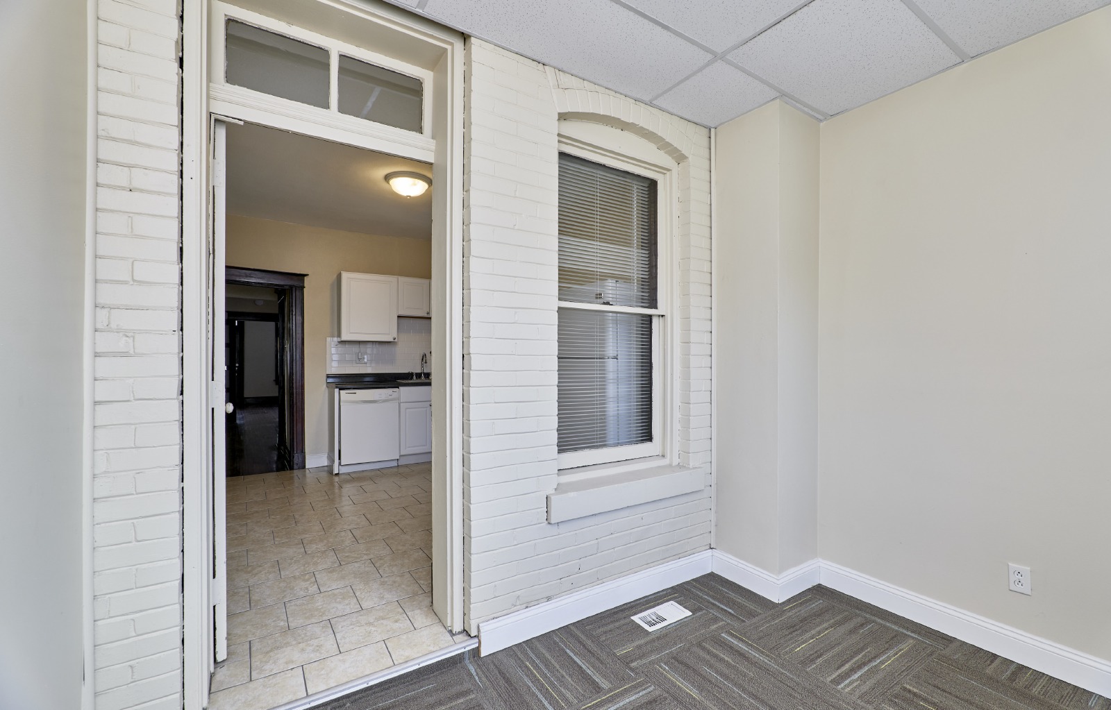 4922 Devonshire Ave property image