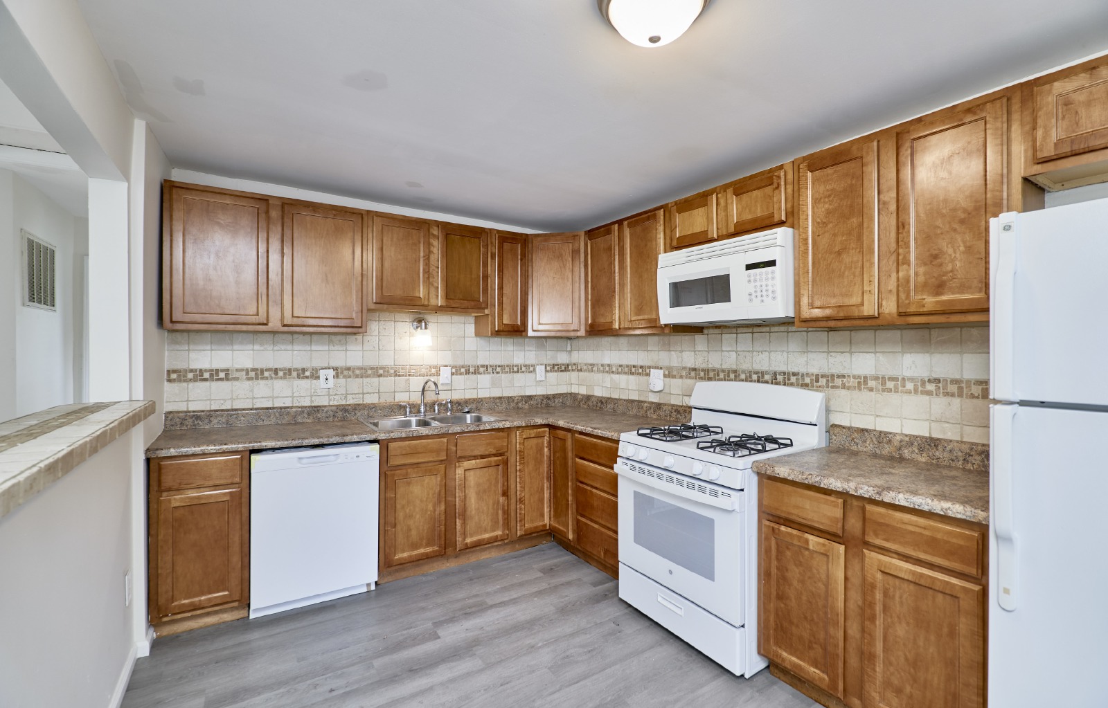 3512 St. Joachim property image