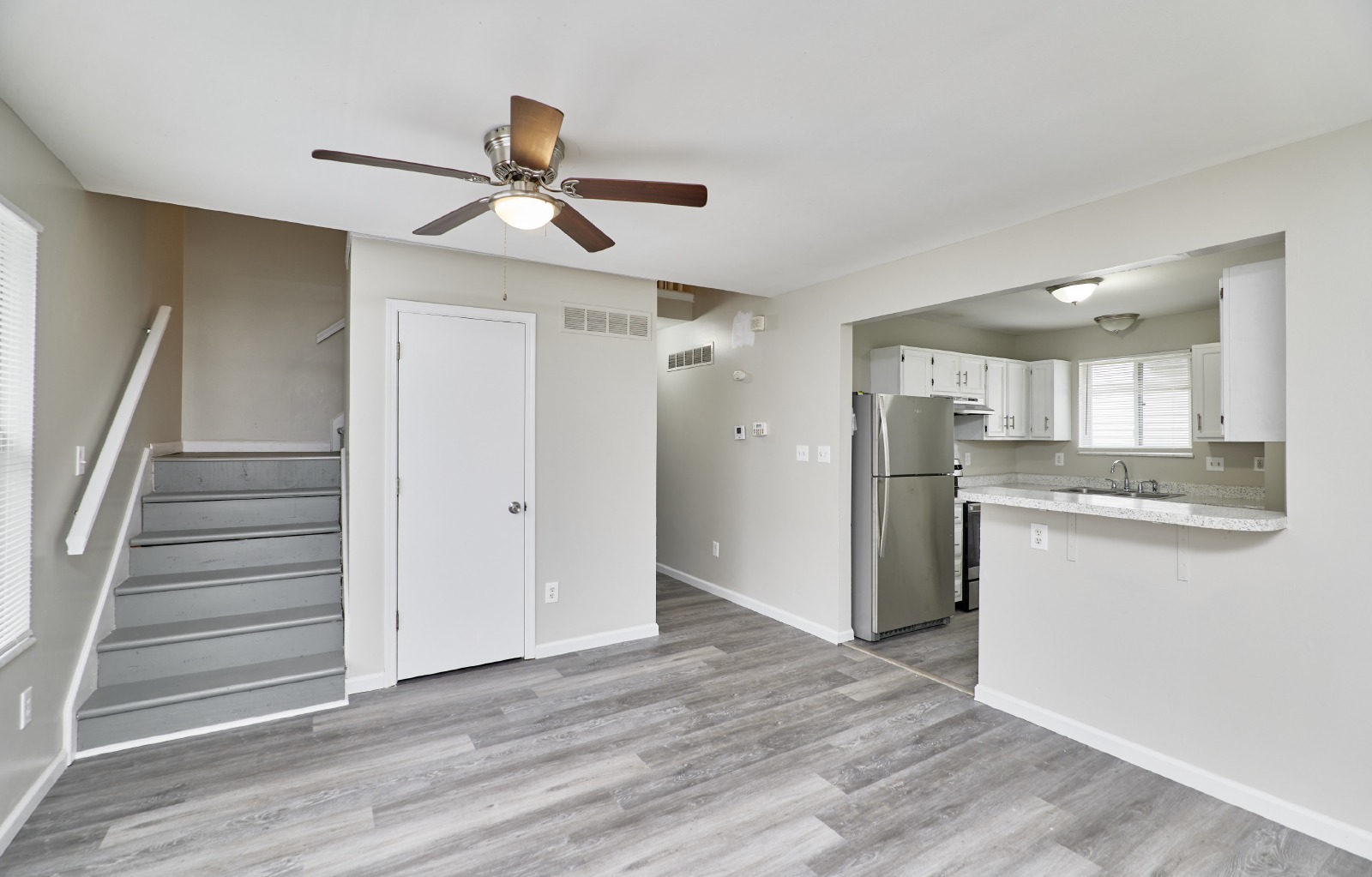 12041 Victorian Village Ct property image