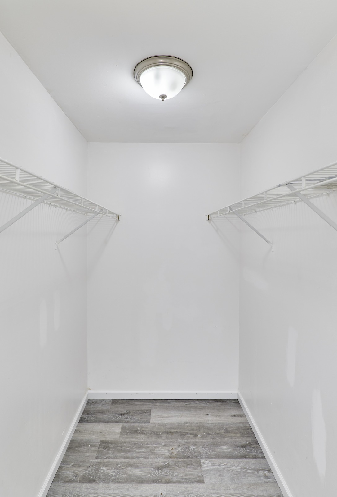 12041 Victorian Village Ct property image