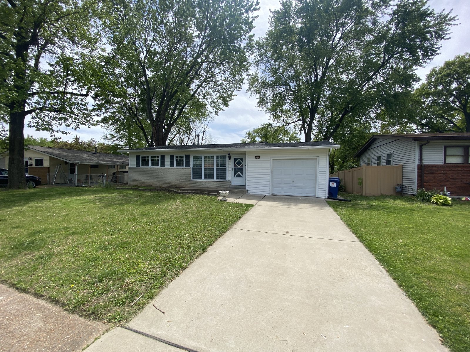 1050 Florland Ave property image