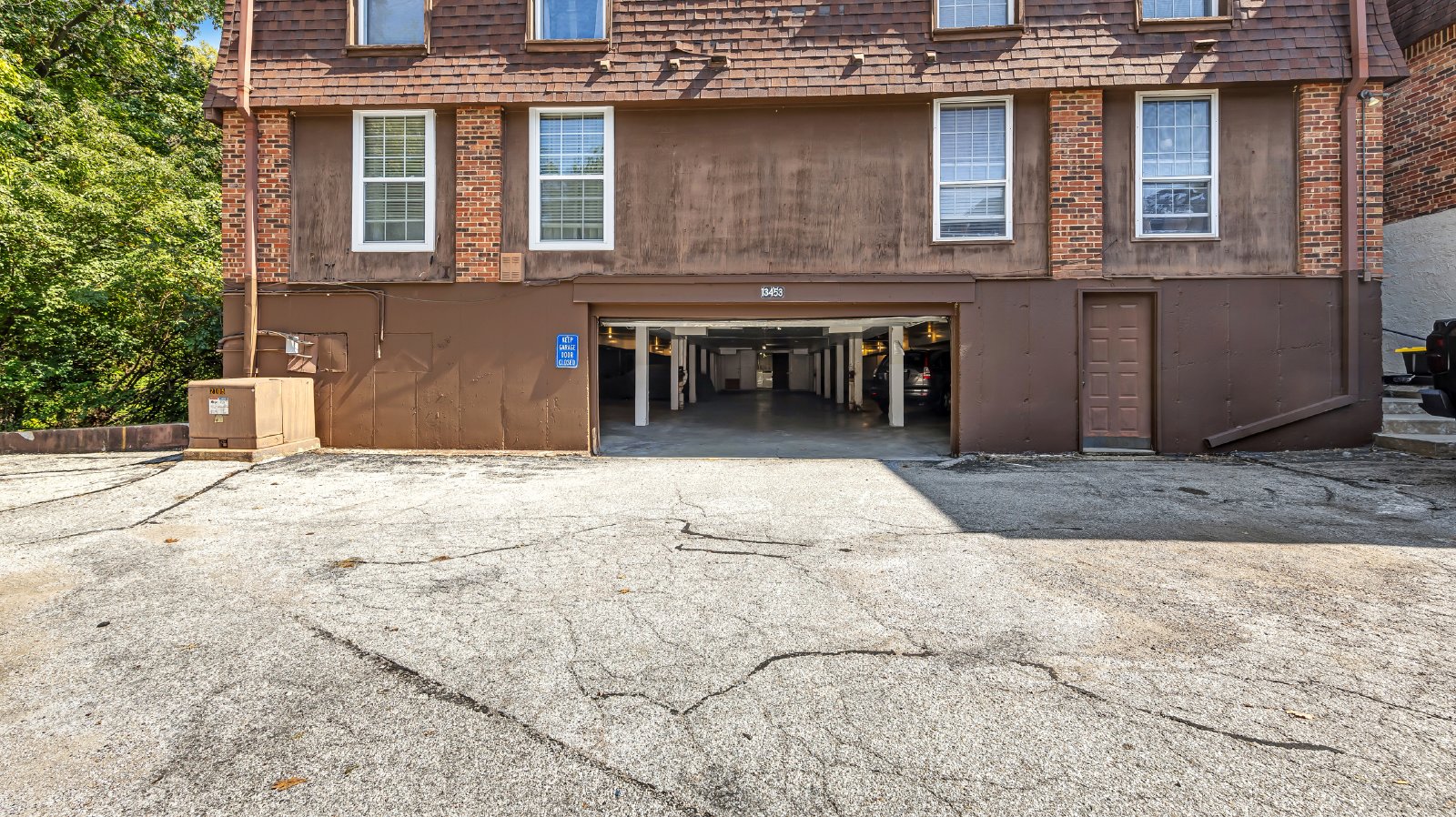 13453 Coliseum Dr E property image