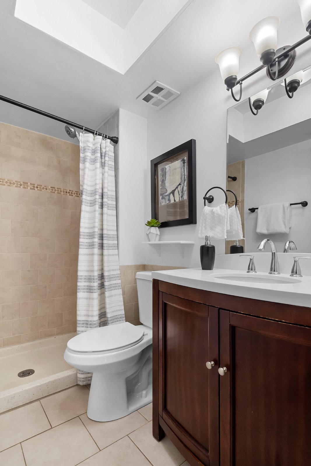 13453 Coliseum Dr E property image