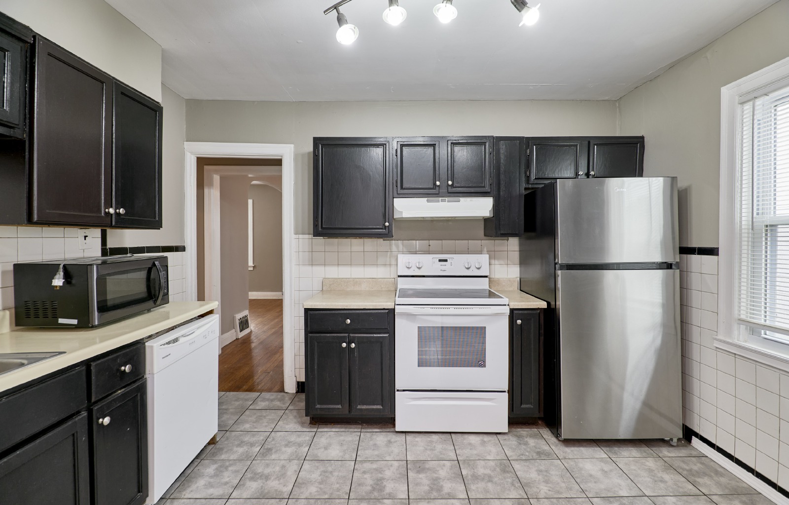 11921 Larimore Rd property image