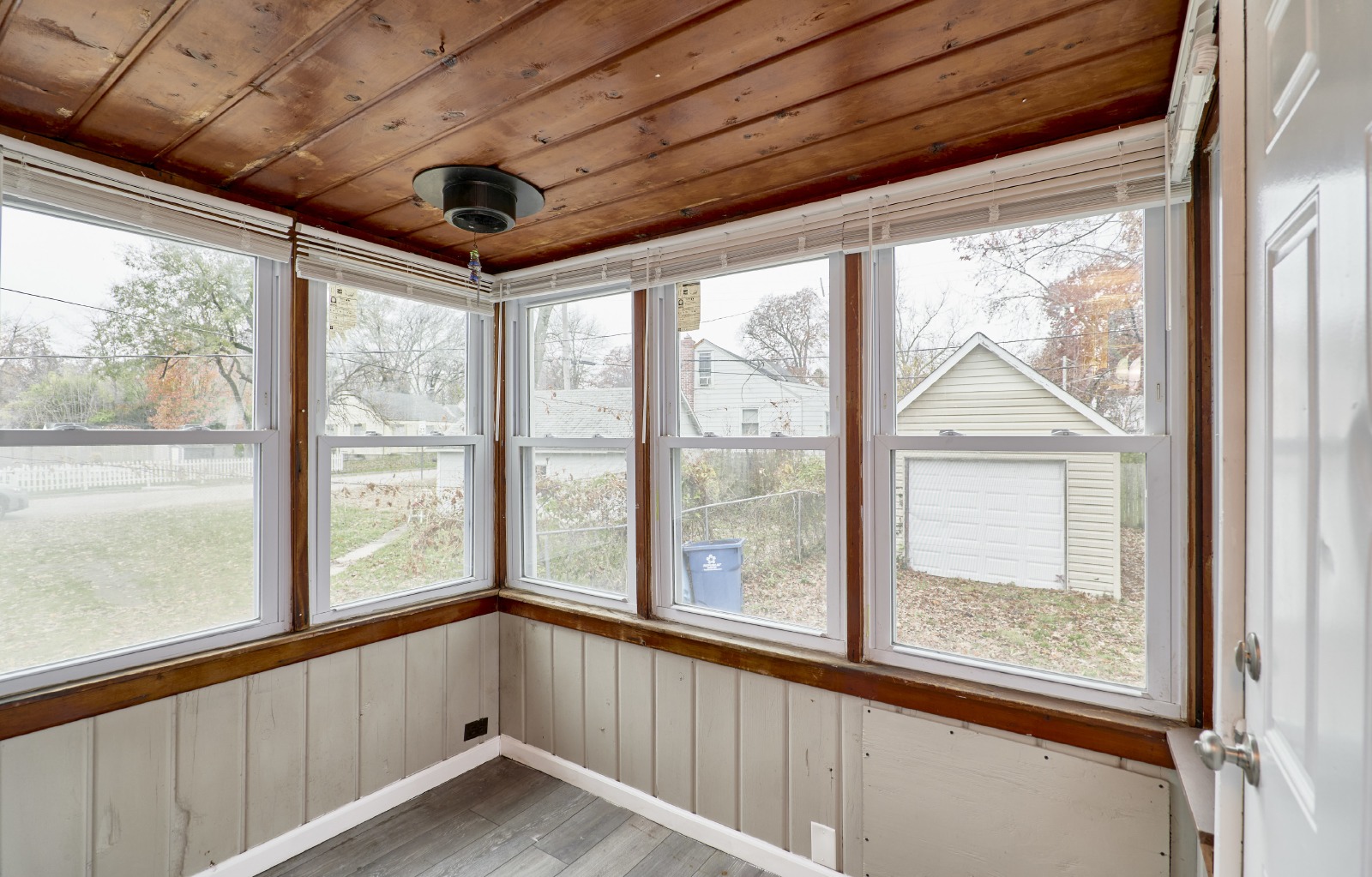 11921 Larimore Rd property image