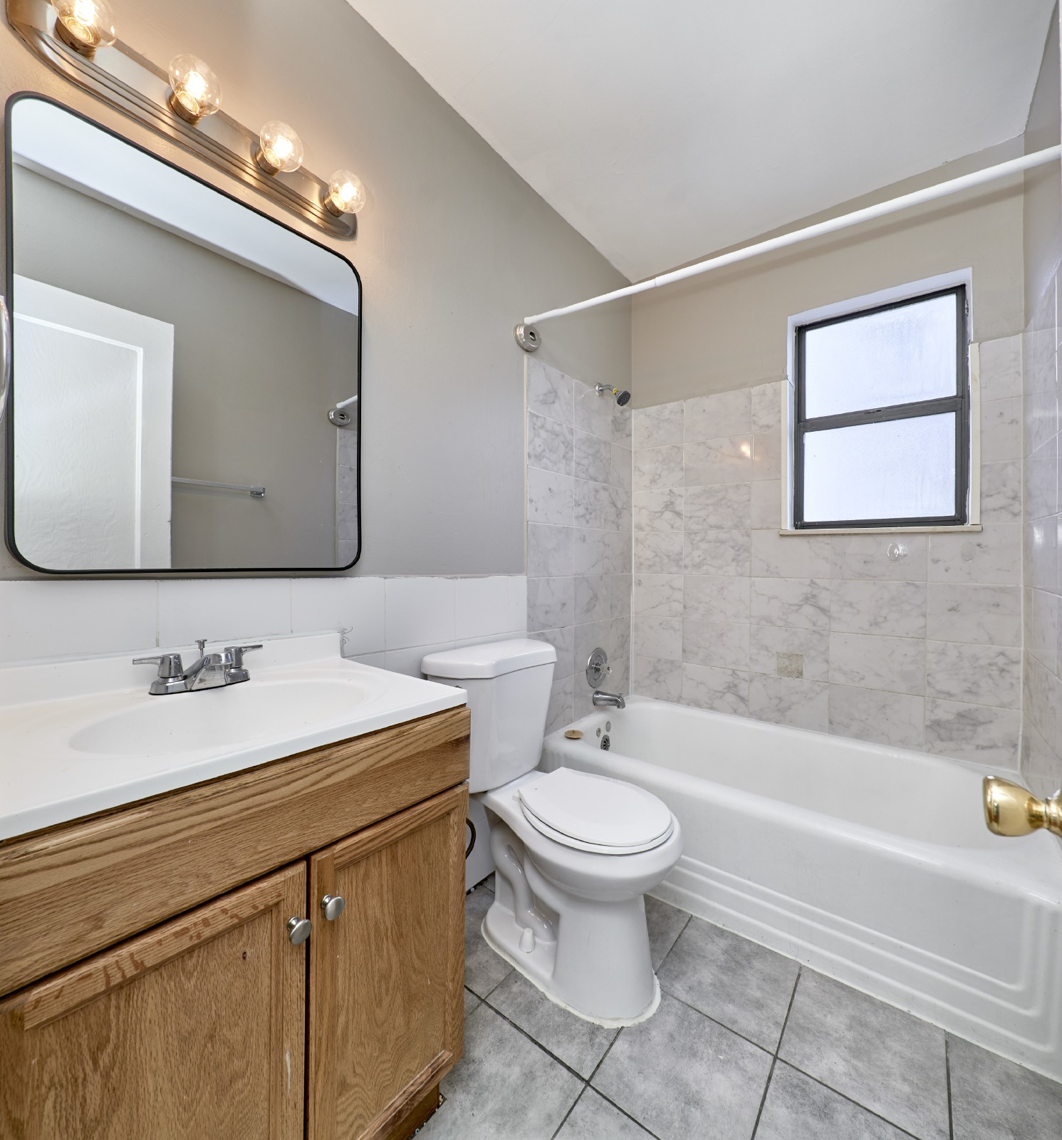 11921 Larimore Rd property image