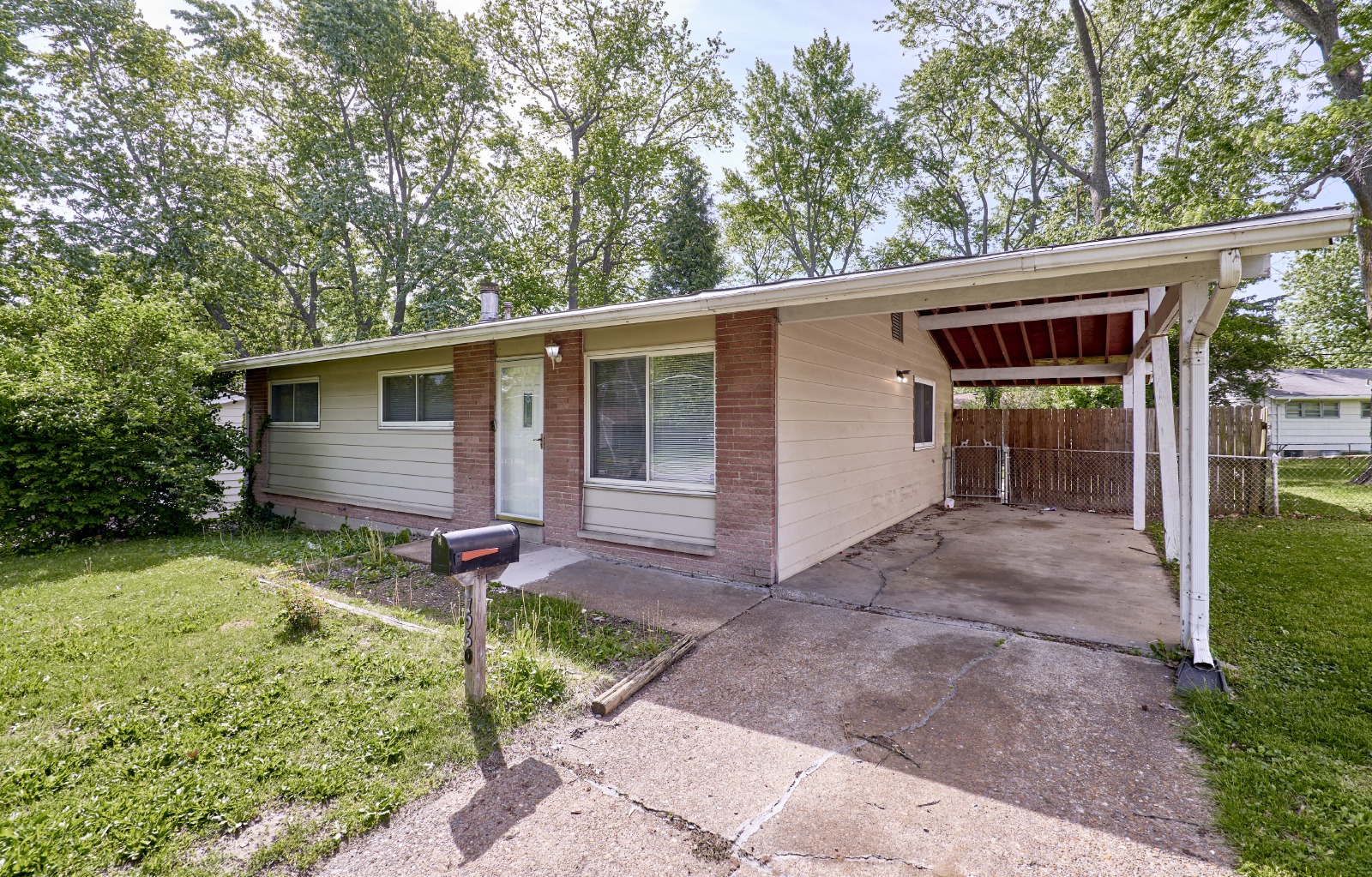1960 Parker Rd property image