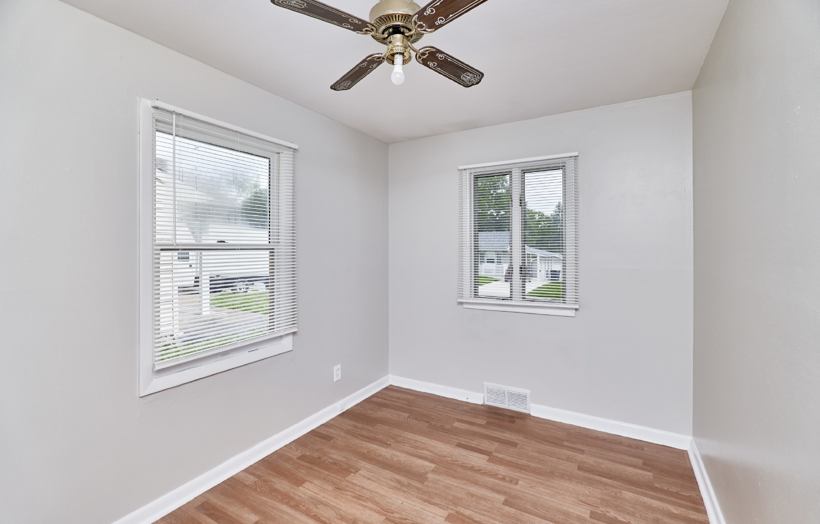 11042 Florence property image