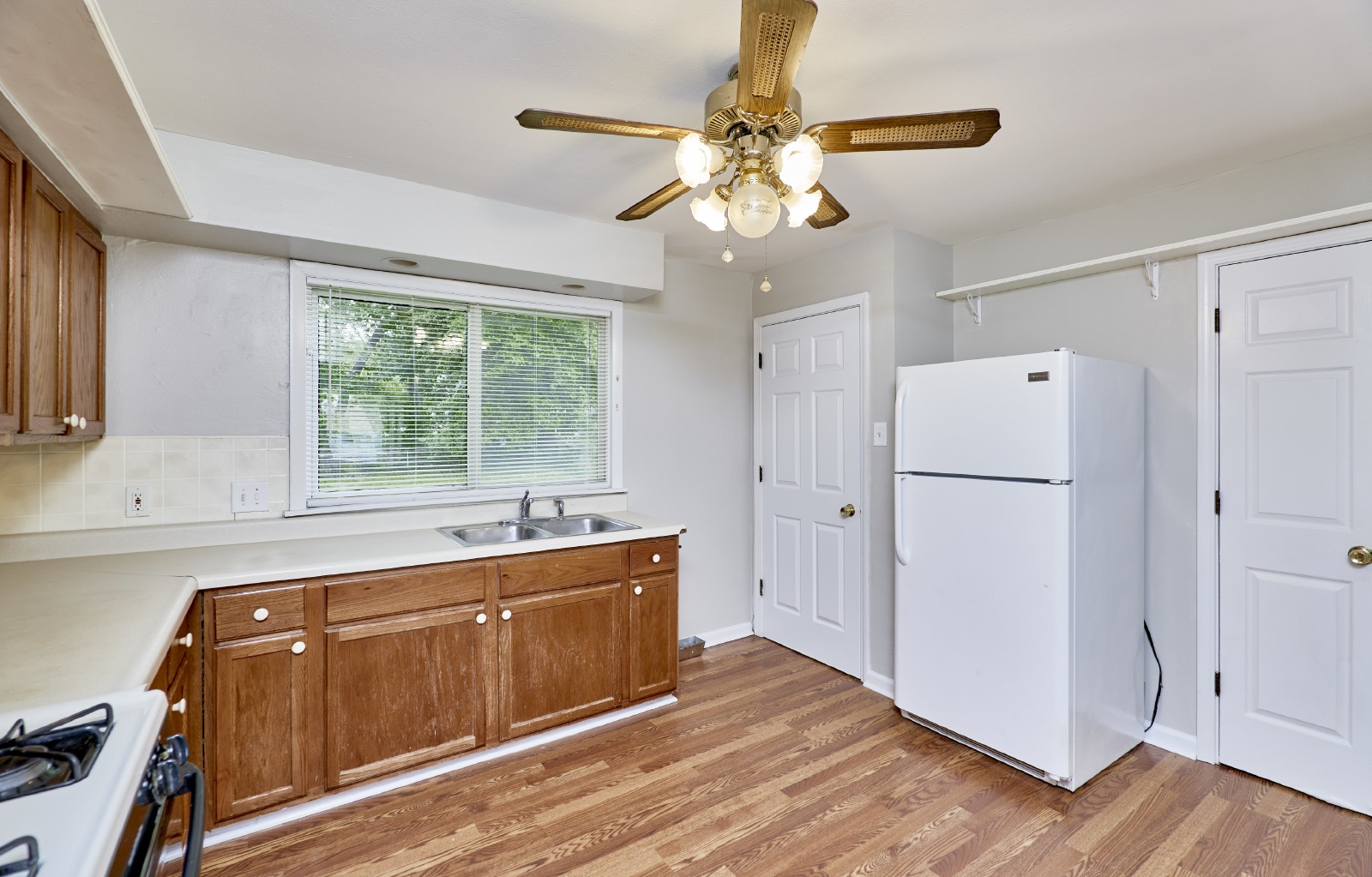 11042 Florence property image