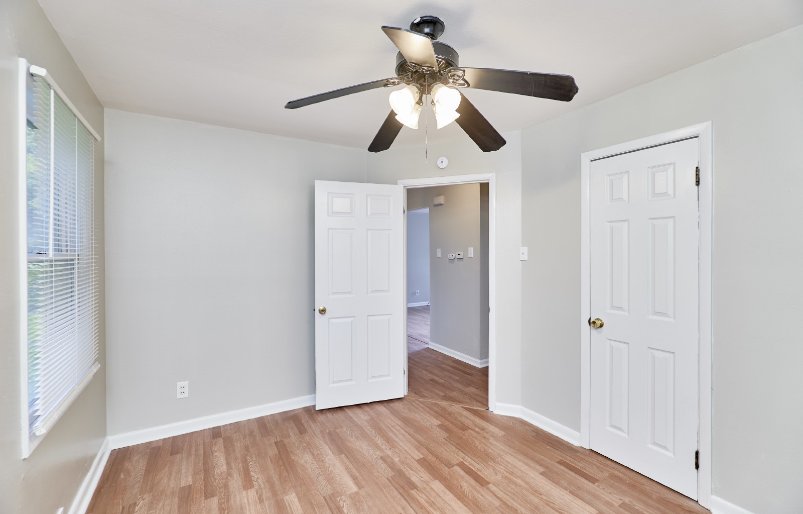 11042 Florence property image