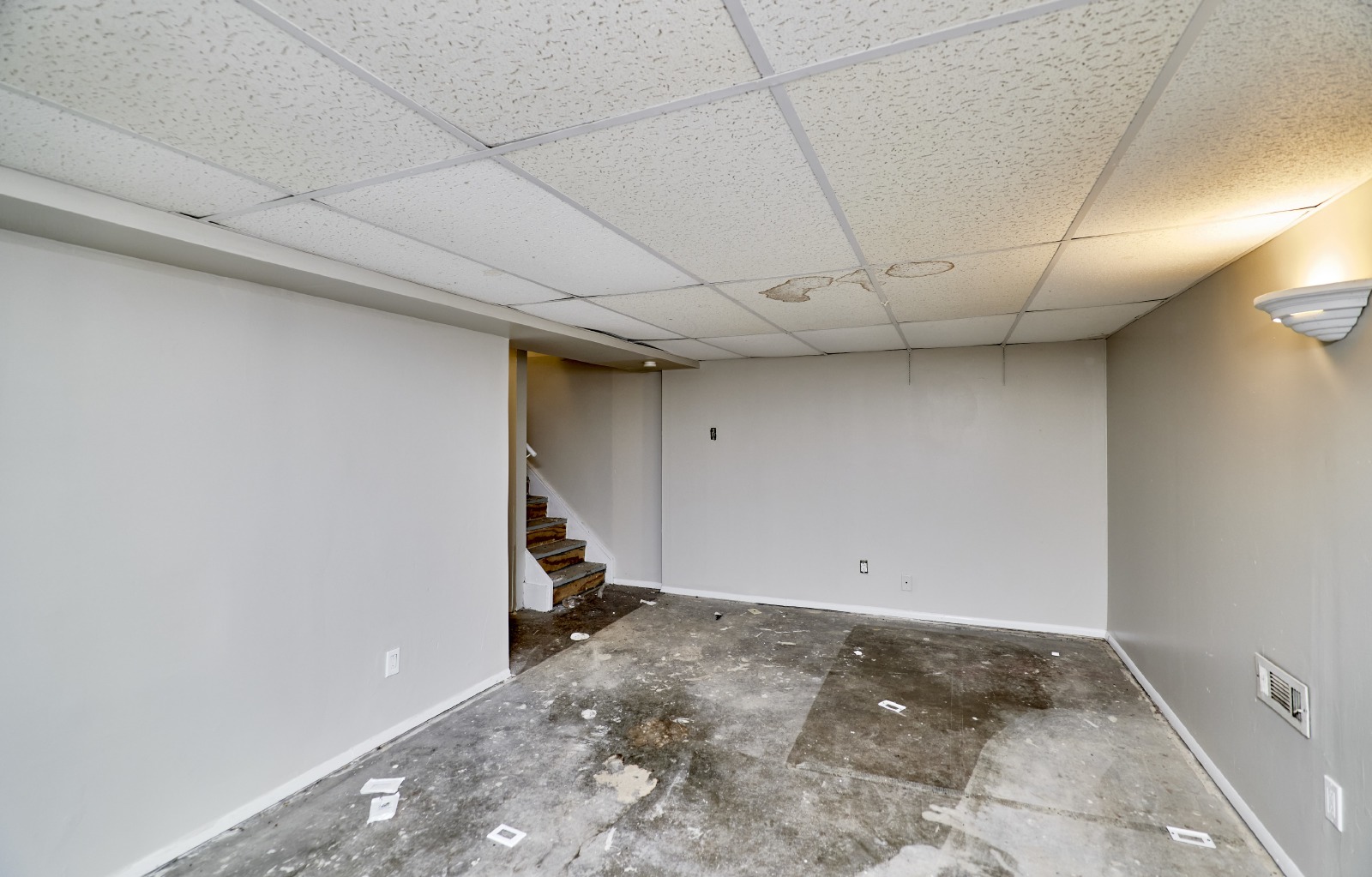 11042 Florence property image